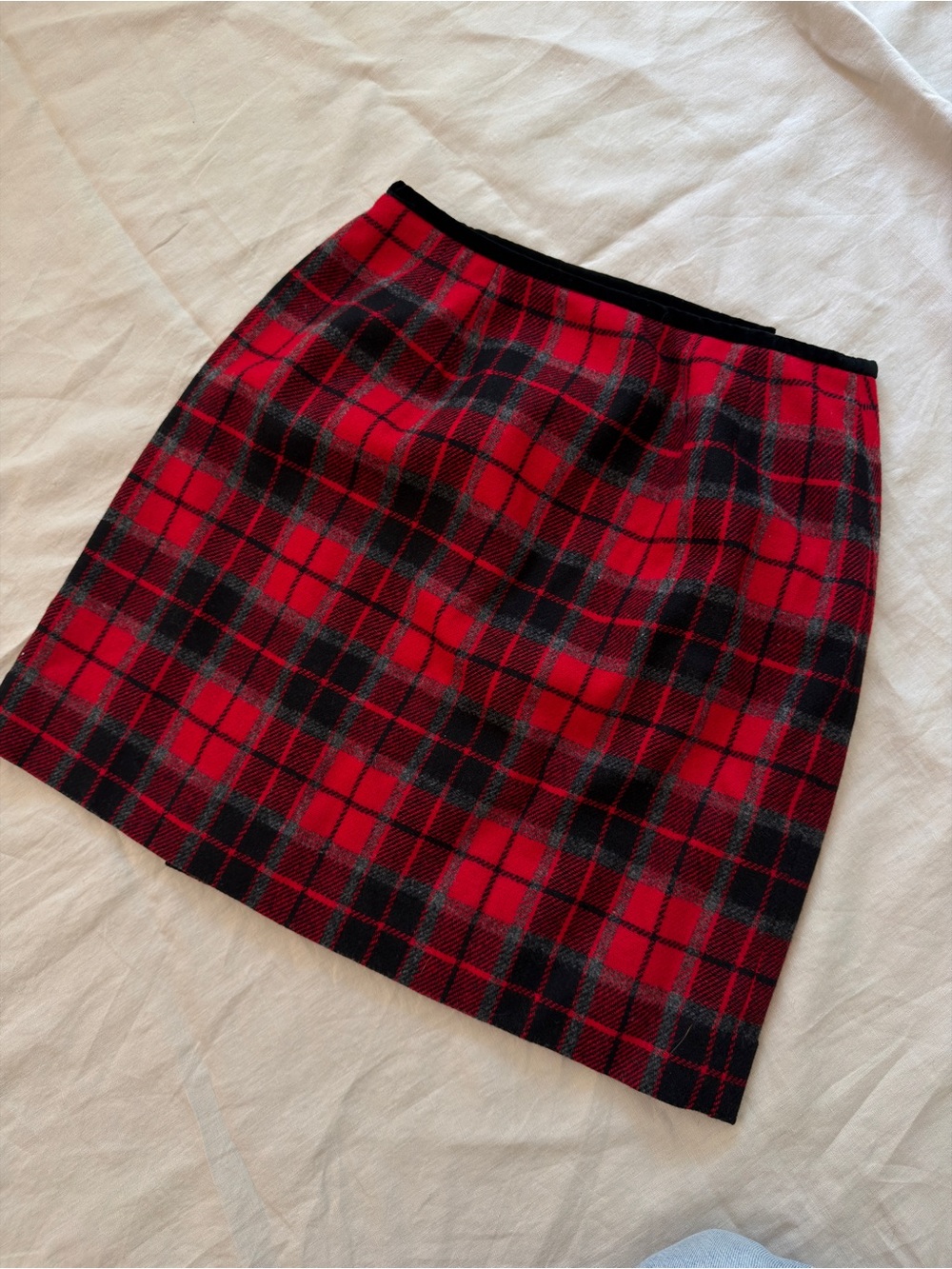 Wool blend vintage Red tartan plaid wrap mini skirt - Picture 12 of 12